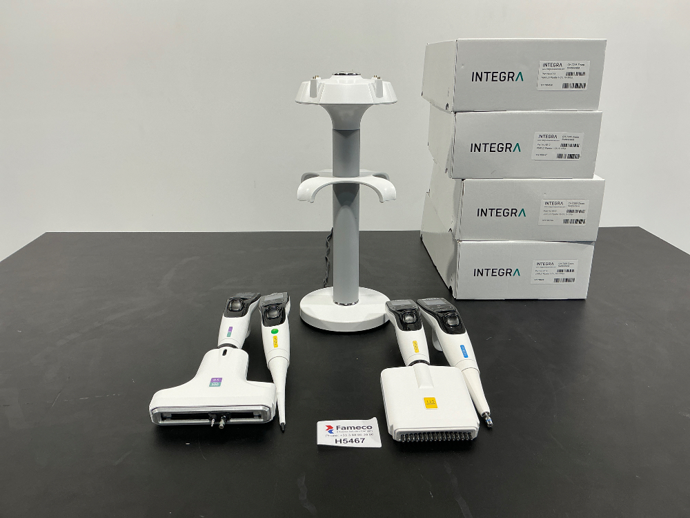 Image of Integra VIAFLO Pipettes x4 (125µl*2/300µl/1250µl)